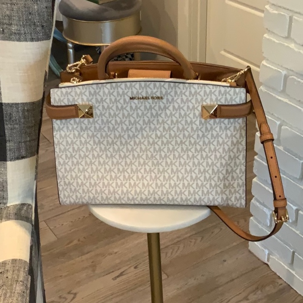 Michael Kors bag & wallet